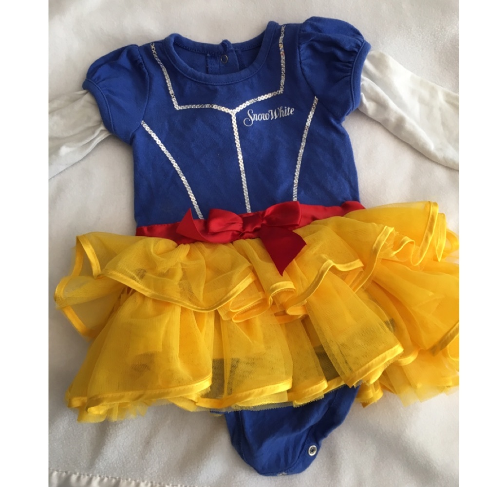 Snow White infant costume
